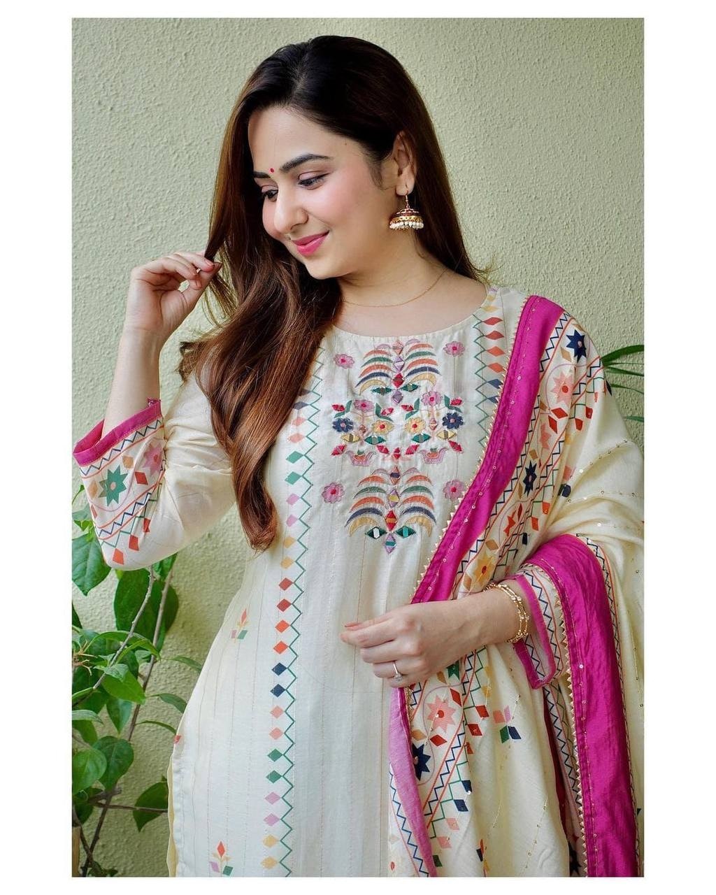 Elegant Cream Embroidered Ethnic Suit with Pink Dupatta Beautiful Printed maslin dupata with full Sequence Work