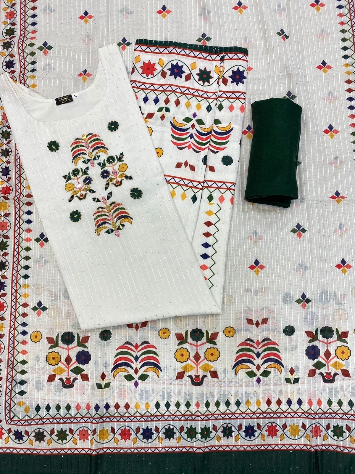 Elegant Cream Embroidered Ethnic Suit with GREEN Dupatta Beautiful Printed maslin dupata with full Sequence Work