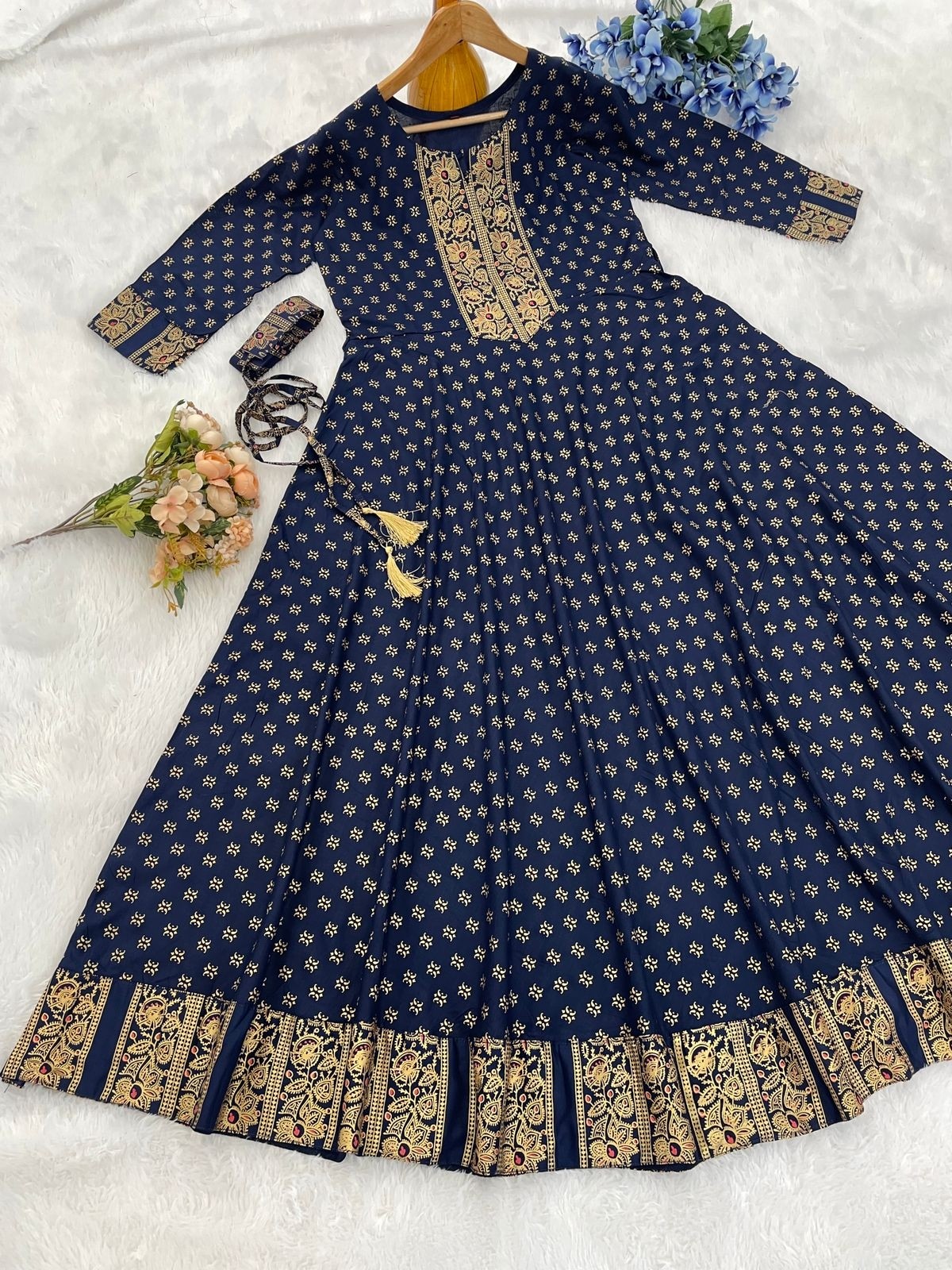 Super Hit 14kg Reyon Beautiful Gown